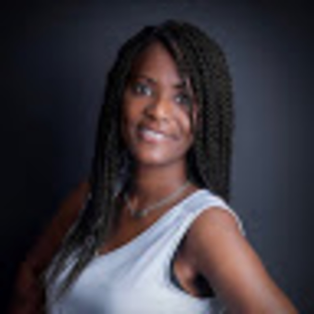 Meet your Posher, Alexis